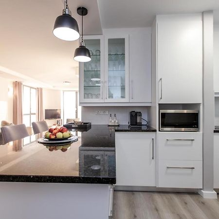Hibernian Towers 807, Beach Road, Strand Dış mekan fotoğraf